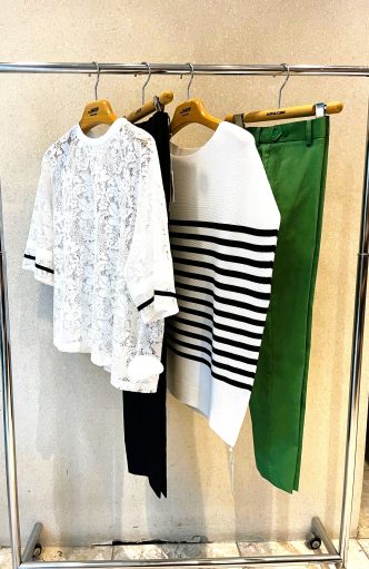 可愛いトップス＆パンツが入荷しました♪anni plusレースブラウス＆lilly linqueレースニット＆RESPECボーダーニット＆パンツ