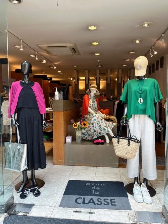 ALDRIDGEフリルカットソー＆ma couleurパンツ