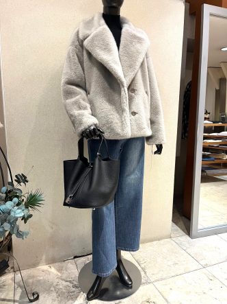 NOUQUEエコファージャケット＆flora fonteリブハイネックニット＆DUAL VIEWバッグ