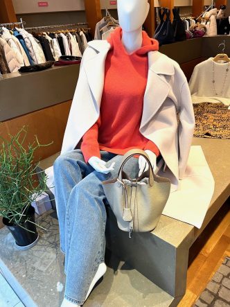 B7ダブルフェイスベルテッドコート＆ALDRIDGEハイネックフードニット