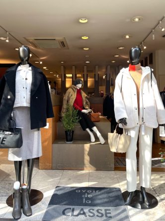 NOUQUEエコムートンコート＆FAGRAS VITAカシミヤニット