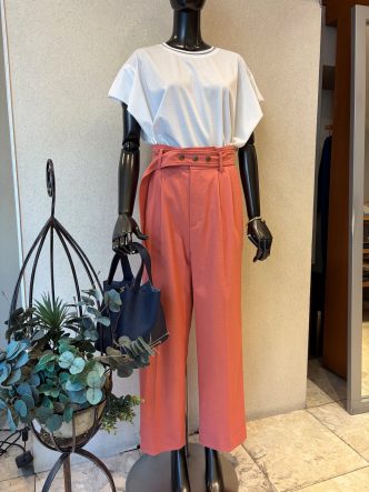 リクエストより、カラーパンツのご紹介♪anniplusパンツ＆LOURDESワイドパンツパンツ＆テーパードパンツ＆細身パンツ＆un linaカットソー
