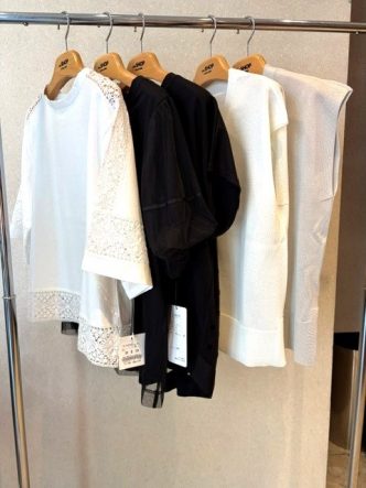 涼しいトップス特集です♪RESPECレーストップス＆KOKIAドットチュールトップス＆お袖チュールトップス＆lilly linqueVネックベストトップス